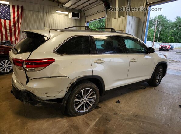 5TDJZRFH2KS572263 2019 TOYOTA HIGHLANDER Белый Задняя правая четверть