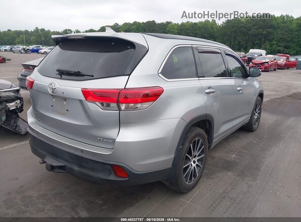 5TDJZRFH3JS540792 2018 TOYOTA HIGHLANDER Серебряный Задняя правая четверть