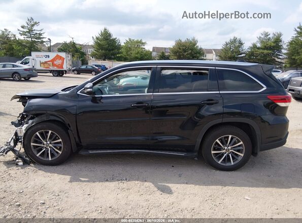 5TDJZRFH3JS835097 2018 TOYOTA HIGHLANDER Black Панорамний вид салону 360°