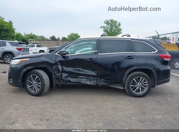 5TDJZRFH3JS859481 2018 TOYOTA HIGHLANDER Black Панорамний вид салону 360°