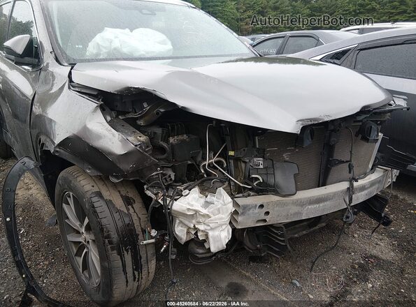 5TDJZRFH3JS913491 2018 TOYOTA HIGHLANDER Серый Вид спереди
