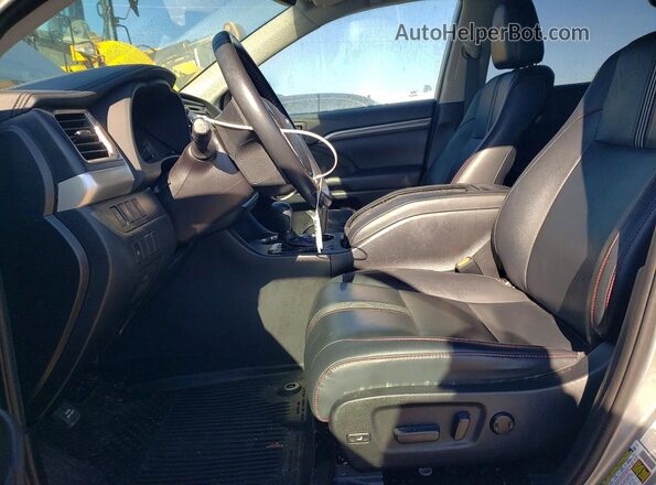5TDJZRFH3KS567220 2019 TOYOTA HIGHLANDER Silver 