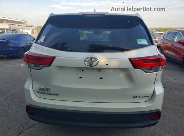 5TDJZRFH3KS582736 2019 TOYOTA HIGHLANDER White 