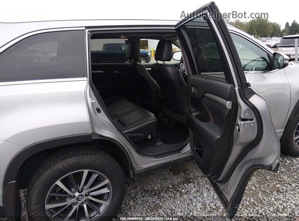 5TDJZRFH4HS413205 2017 TOYOTA HIGHLANDER Silver VIN կոդի պիտակի տեսք