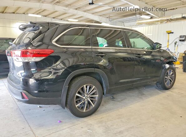 5TDJZRFH4JS527050 2018 TOYOTA HIGHLANDER Black Trasero derecho