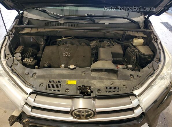 5TDJZRFH4JS527050 2018 TOYOTA HIGHLANDER Black Vista del compartimento del motor