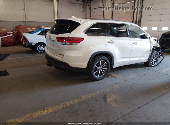 5TDJZRFH4JS529820 2018 TOYOTA HIGHLANDER White Rear right
