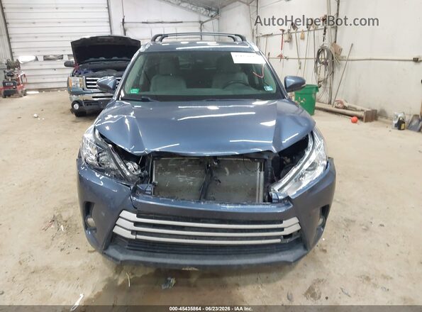 5TDJZRFH4JS801895 2018 TOYOTA HIGHLANDER Blue Vista del cuadro de instrumentos