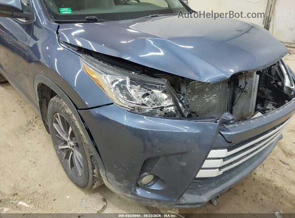 5TDJZRFH4JS801895 2018 TOYOTA HIGHLANDER Blue 