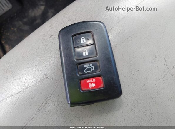 5TDJZRFH4JS865869 2018 TOYOTA HIGHLANDER Blue Vista del salpicadero