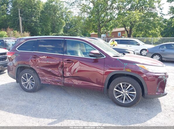 5TDJZRFH4JS882610 2018 TOYOTA HIGHLANDER Красный Вид спереди
