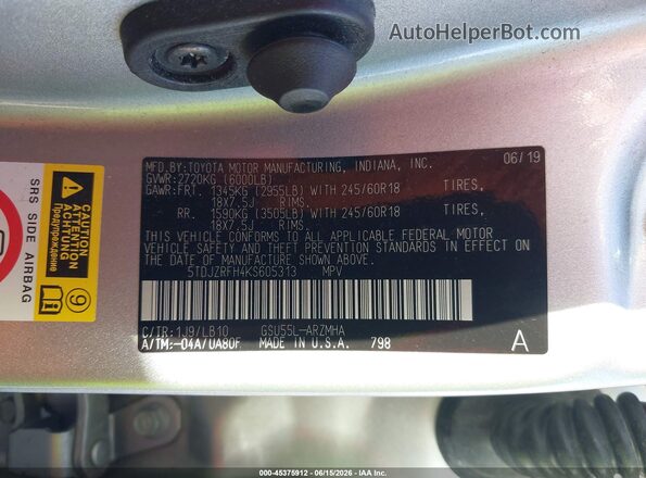 5TDJZRFH4KS605313 2019 TOYOTA HIGHLANDER Silver ძრავის განყოფილების ხედი