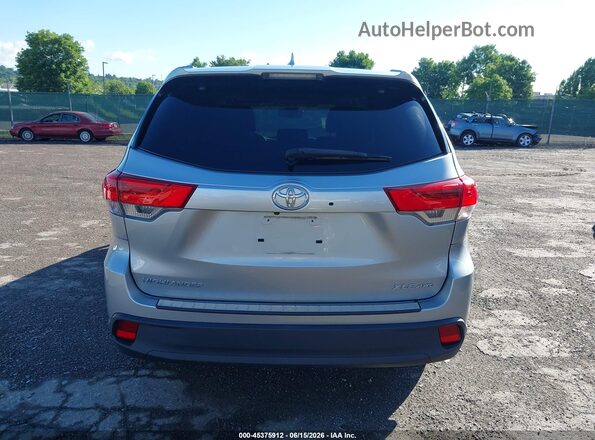 5TDJZRFH4KS605313 2019 TOYOTA HIGHLANDER Silver 