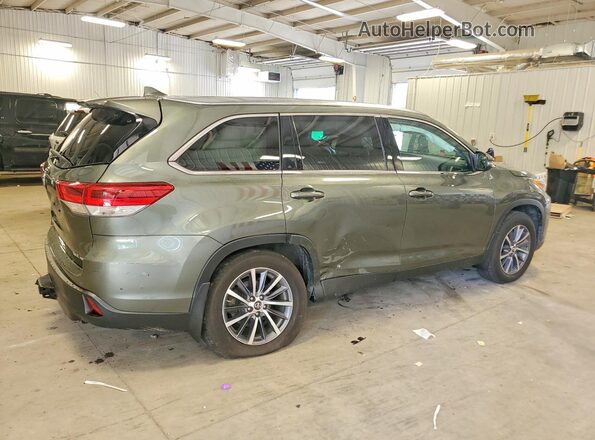 5TDJZRFH4KS724656 2019 TOYOTA HIGHLANDER Зеленый Задняя правая четверть