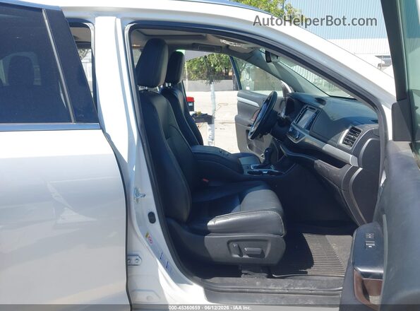 5TDJZRFH5HS394891 2017 TOYOTA HIGHLANDER White Սալոնի դիմացի տեսք