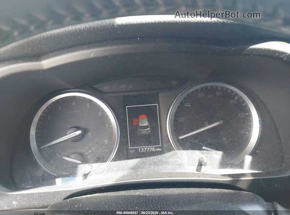 5TDJZRFH5HS397807 2017 TOYOTA HIGHLANDER Black Widok tylnych siedzeń