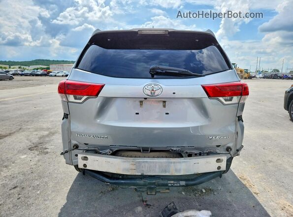 5TDJZRFH5HS512888 2017 TOYOTA HIGHLANDER Silver Vista trasera