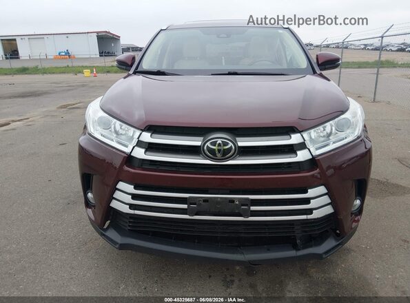 5TDJZRFH5JS813196 2018 TOYOTA HIGHLANDER Burgundy Widok wnętrza z tyłu