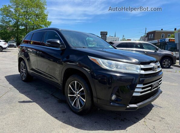 5TDJZRFH5KS939379 2019 TOYOTA HIGHLANDER Black Դիմացի տեսք