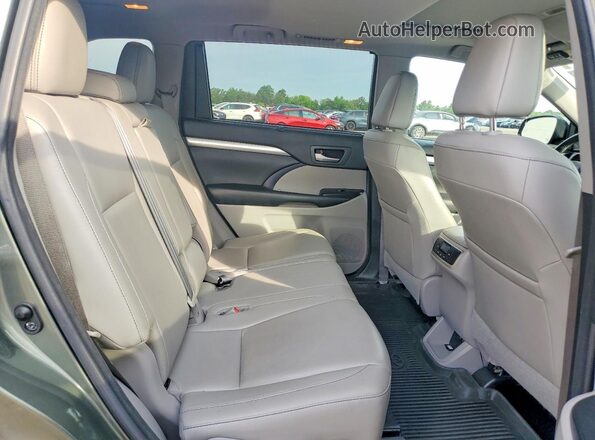 5TDJZRFH6HS474930 2017 TOYOTA HIGHLANDER Green Vista interior trasera