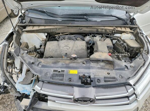 5TDJZRFH6KS604471 2019 TOYOTA HIGHLANDER White 