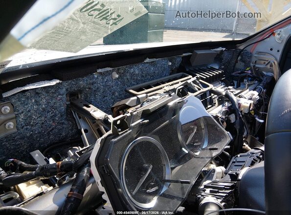 5TDJZRFH6KS627569 2019 TOYOTA HIGHLANDER Белый Вид спереди