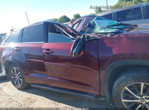 5TDJZRFH7HS361973 2017 TOYOTA HIGHLANDER Burgundy Vista del cuadro de instrumentos