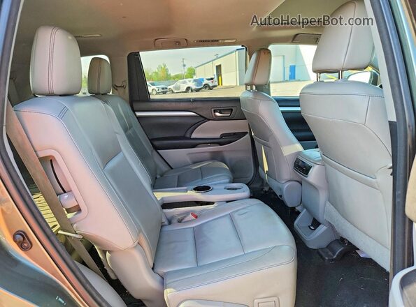 5TDJZRFH7HS401601 2017 TOYOTA HIGHLANDER Зеленый 