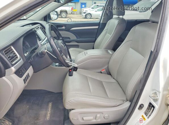 5TDJZRFH7HS515937 2017 TOYOTA HIGHLANDER White Vista interior delantera