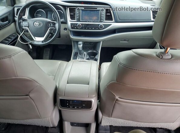 5TDJZRFH7HS515937 2017 TOYOTA HIGHLANDER White Vista del salpicadero