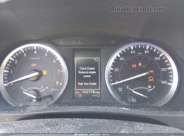 5TDJZRFH7JS835569 2018 TOYOTA HIGHLANDER Black Widok tylnych siedzeń