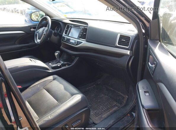5TDJZRFH7JS835569 2018 TOYOTA HIGHLANDER Black Widok wnętrza z przodu