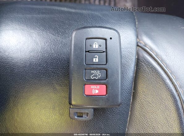 5TDJZRFH7JS835569 2018 TOYOTA HIGHLANDER Black Widok deski rozdzielczej