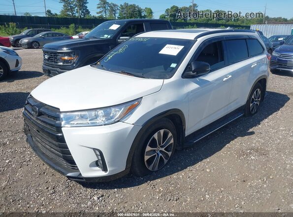 5TDJZRFH7JS840318 2018 TOYOTA HIGHLANDER White 