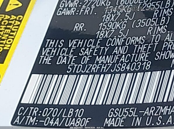 5TDJZRFH7JS840318 2018 TOYOTA HIGHLANDER White 