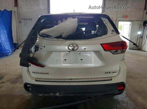 5TDJZRFH7JS849844 2018 TOYOTA HIGHLANDER White 