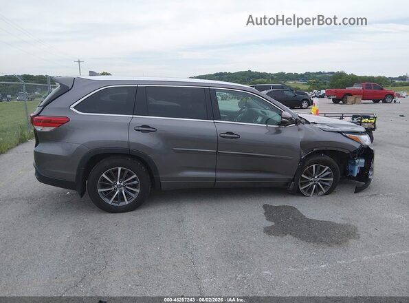 5TDJZRFH7JS883430 2018 TOYOTA HIGHLANDER  Սալոնի 360 աստիճան տեսք