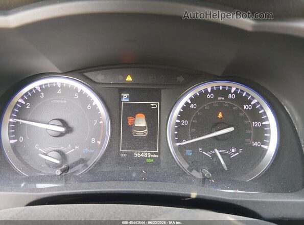 5TDJZRFH7KS986946 2019 TOYOTA HIGHLANDER Burgundy Հետևի նստատեղերի տեսք