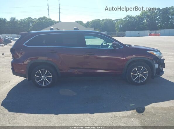 5TDJZRFH8HS369189 2017 TOYOTA HIGHLANDER Red Սալոնի հետևի տեսք