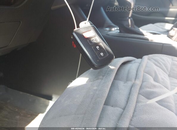5TDJZRFH8HS369189 2017 TOYOTA HIGHLANDER Red Առջևի վահանակի տեսք