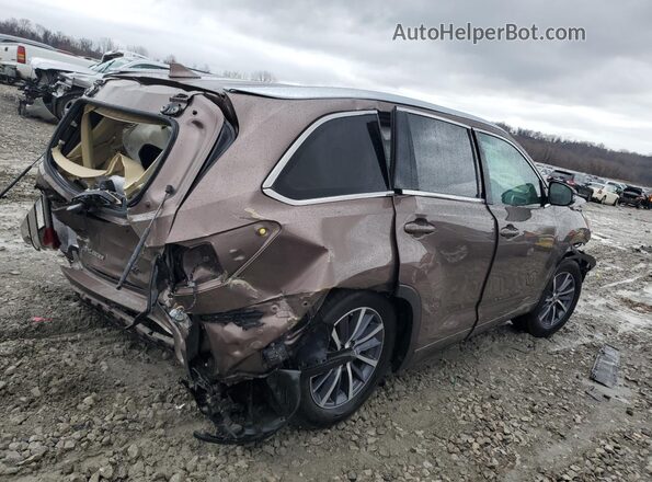 5TDJZRFH9HS424815 2017 TOYOTA HIGHLANDER Brown Հետևի աջ