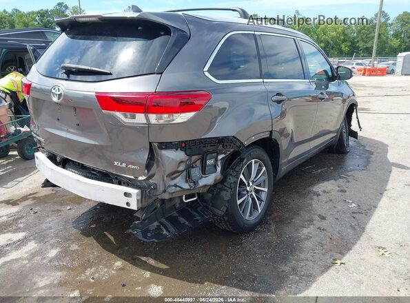 5TDJZRFH9JS818725 2018 TOYOTA HIGHLANDER Gray Rear right