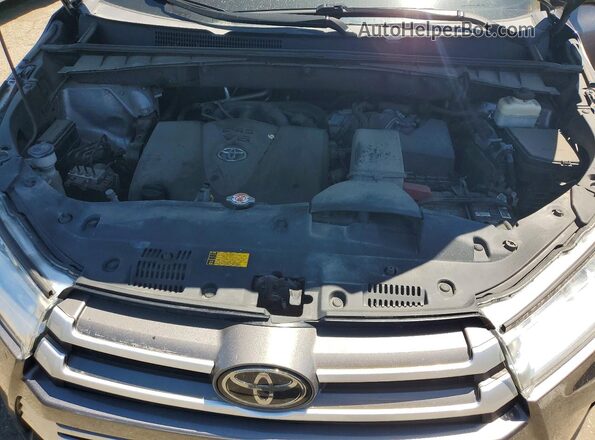 5TDJZRFHXJS556651 2018 TOYOTA HIGHLANDER Gray Вид підкапотного простору