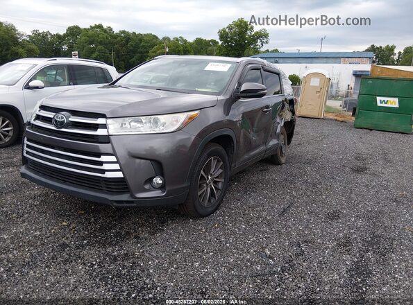 5TDJZRFHXJS561932 2018 TOYOTA HIGHLANDER Серый Передняя левая четверть