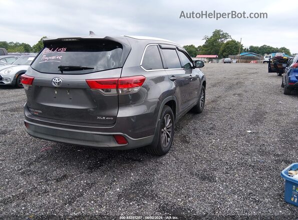 5TDJZRFHXJS561932 2018 TOYOTA HIGHLANDER Серый Задняя правая четверть