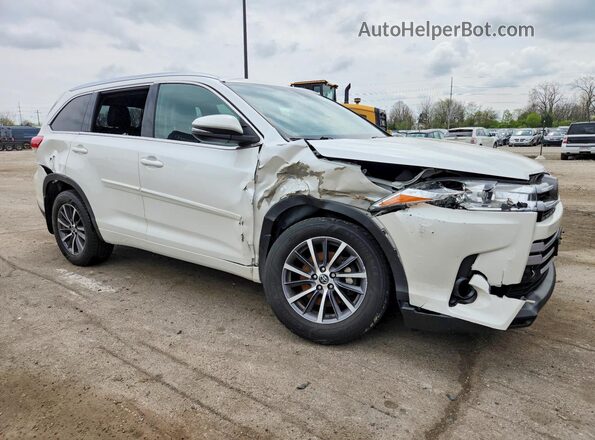 5TDJZRFHXJS816028 2018 TOYOTA HIGHLANDER White Передня права чверть