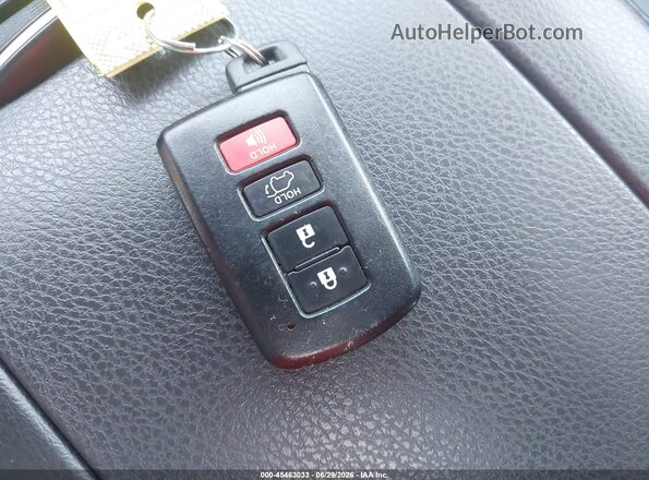5TDJZRFHXJS833802 2018 TOYOTA HIGHLANDER Champagne Вид панели приборов