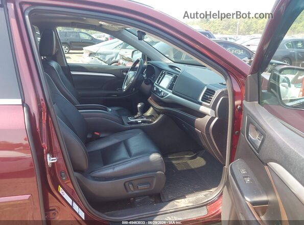 5TDJZRFHXJS833802 2018 TOYOTA HIGHLANDER Champagne Вид салона спереди