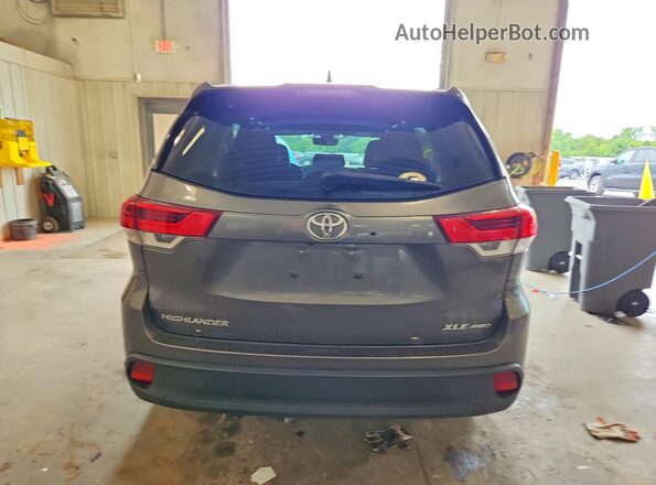 5TDJZRFHXJS858148 2018 TOYOTA HIGHLANDER Gray Вид ззаду