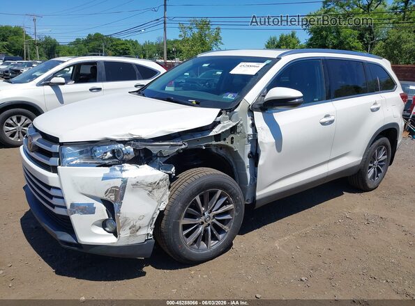 5TDJZRFHXKS601055 2019 TOYOTA HIGHLANDER White 